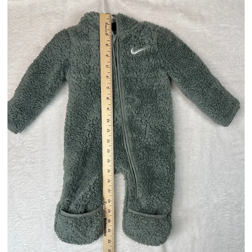 Nike Fleece Bunting Baby 6M Sage Green Hooded Full Zip Sherpa Romper